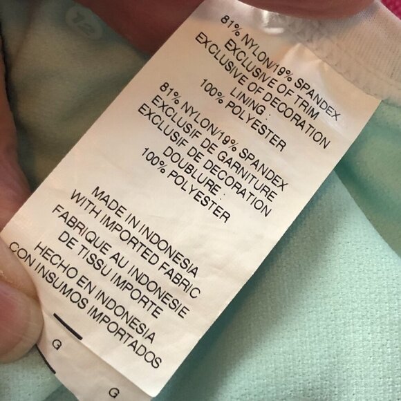 Nike Strappy One Piece Swimsuit - Picture 7 of 8